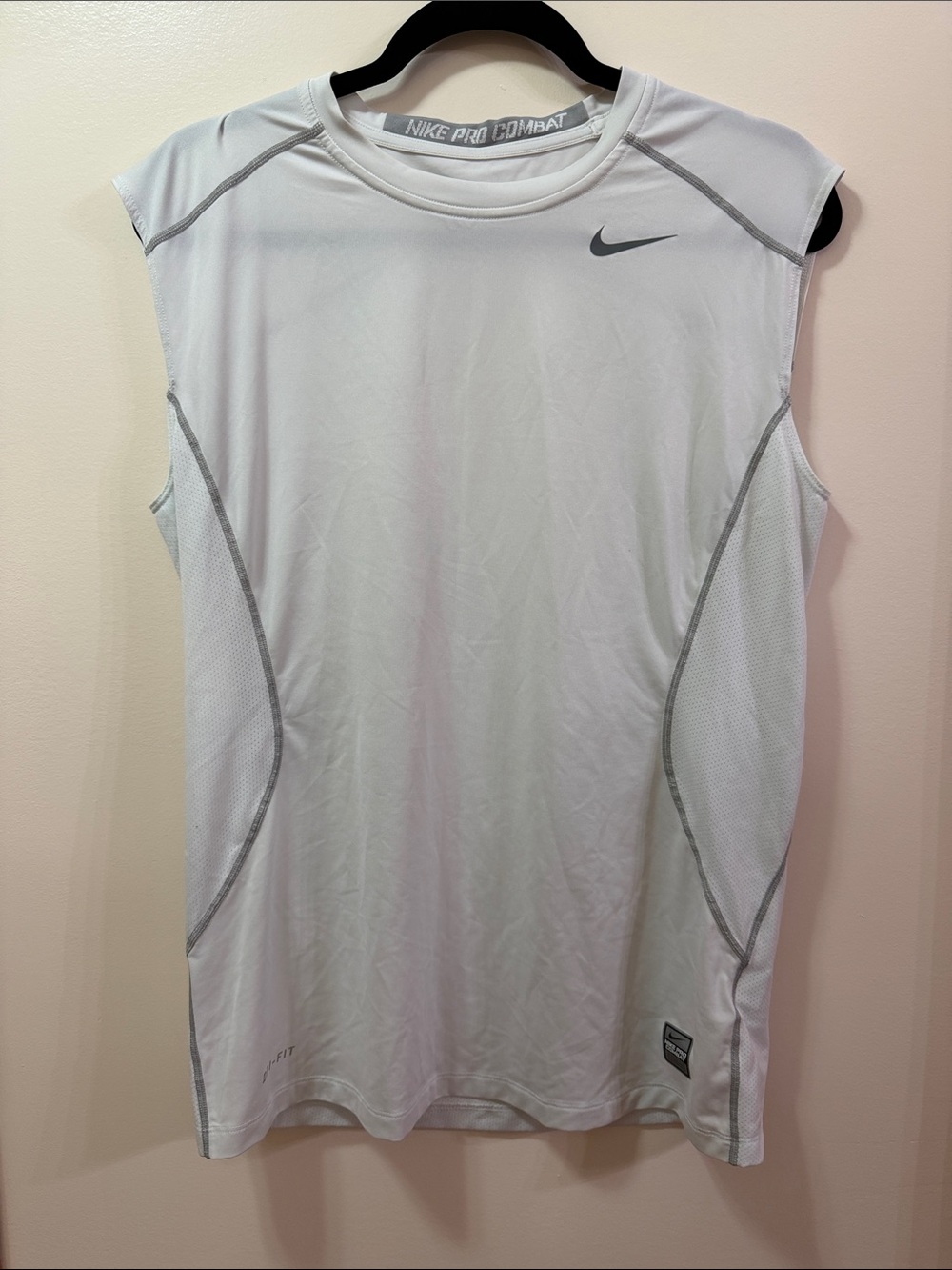 Nike Pro Combat Sleeveless Athletic Tank Top with Gray Accent Stitching. NWOT